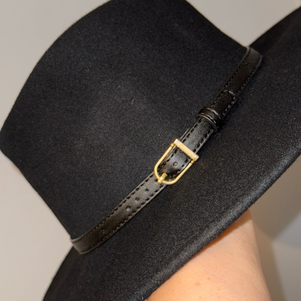 Elegant Black Fedora Hat with Gold Accent